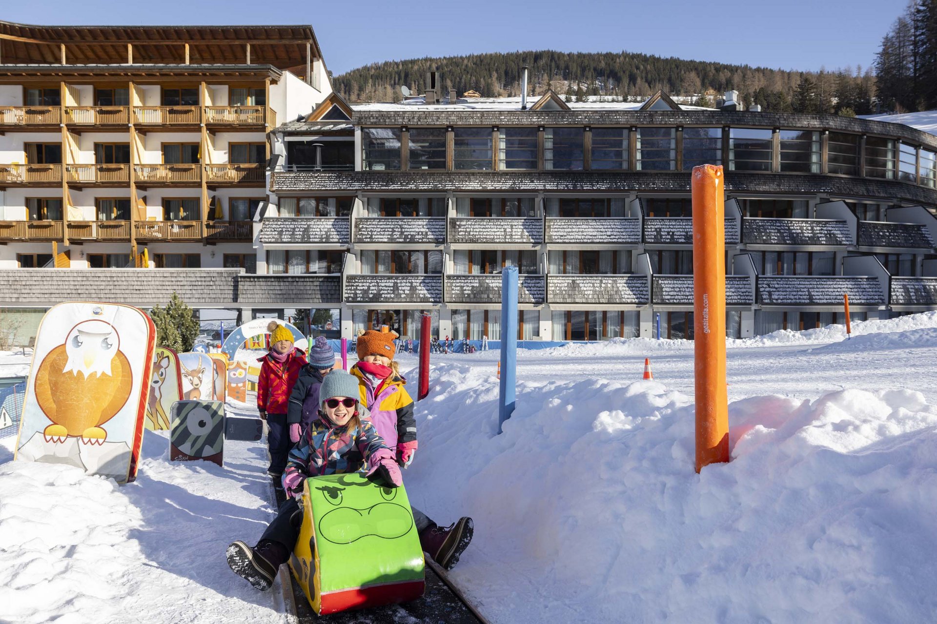 Vivere emozioni con Raini! Vivere emozioni con Raini!