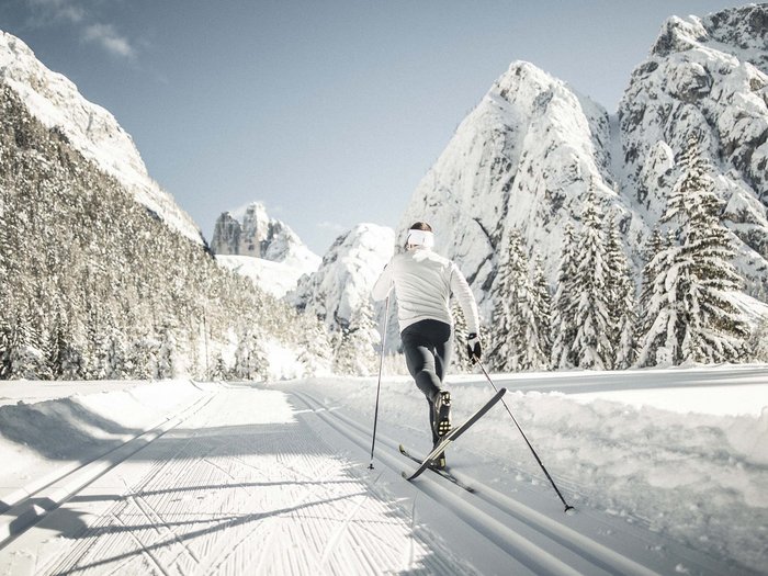Sci di fondo e slittino tra le Dolomiti Sci di fondo e slittino tra le Dolomiti