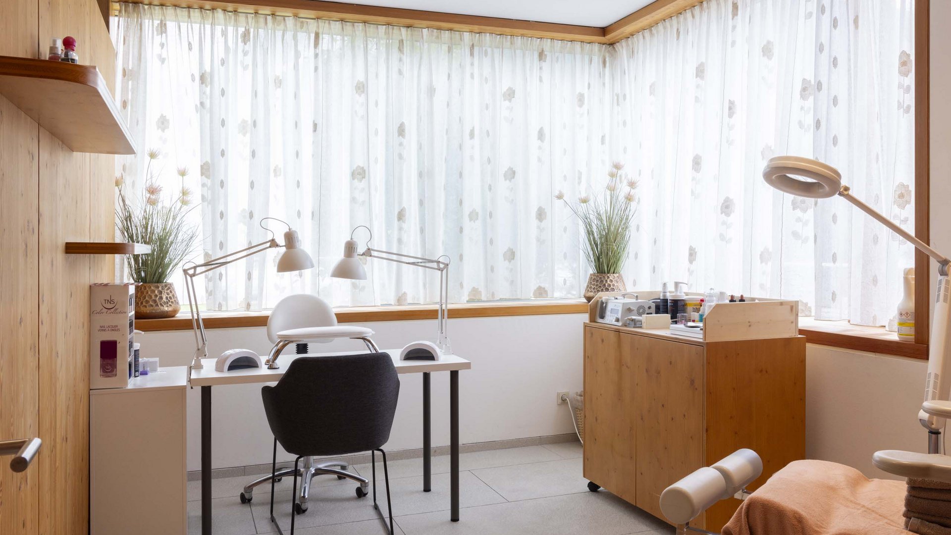 This is what it looks like at Raini’s.